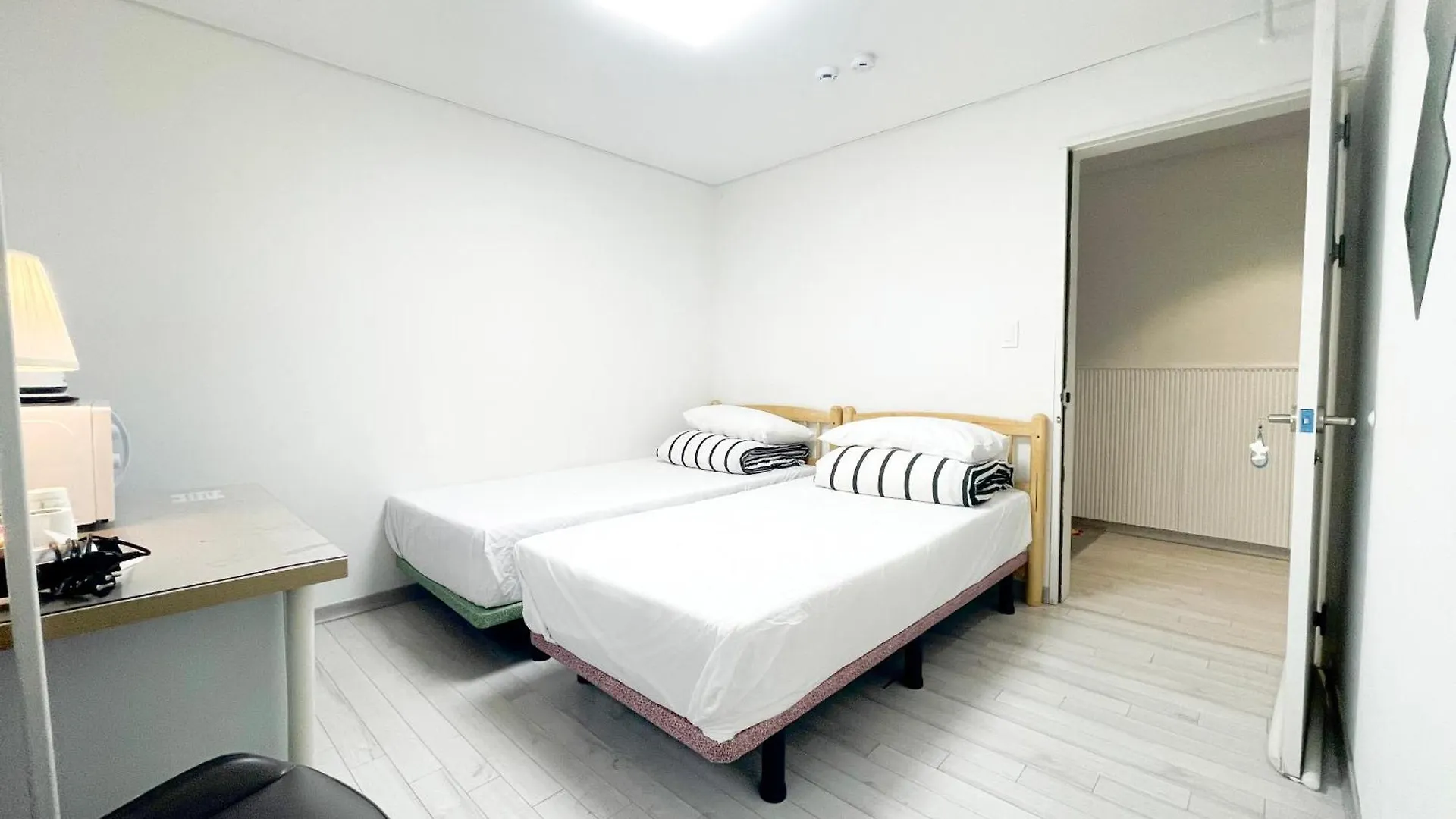 Koin Guesthouse Incheon Airport ゲストハウス