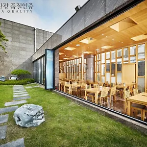 Arban 3*, Busan Südkorea