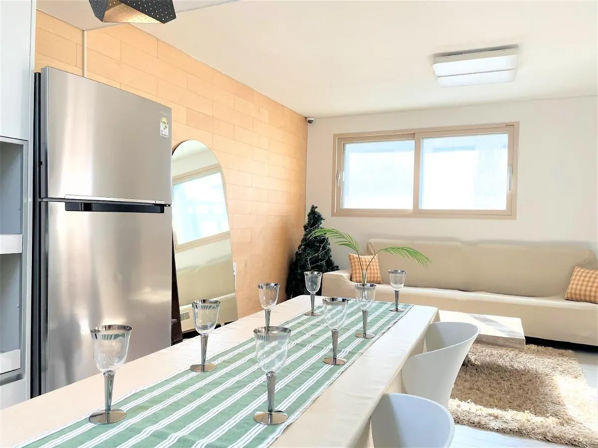 Koin Guesthouse Incheon Airport 0*,  Южная Корея