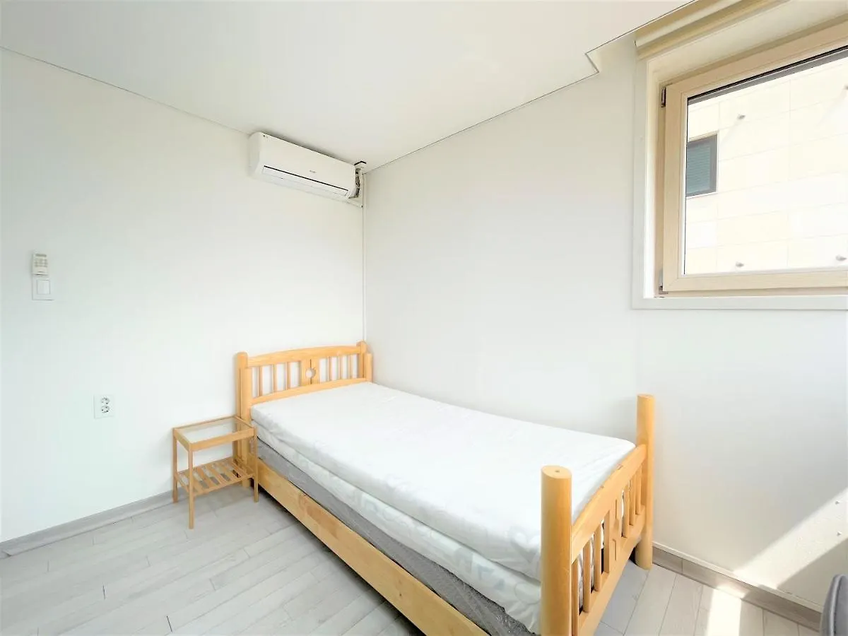 Koin Guesthouse Incheon Airport 0*,  Южная Корея