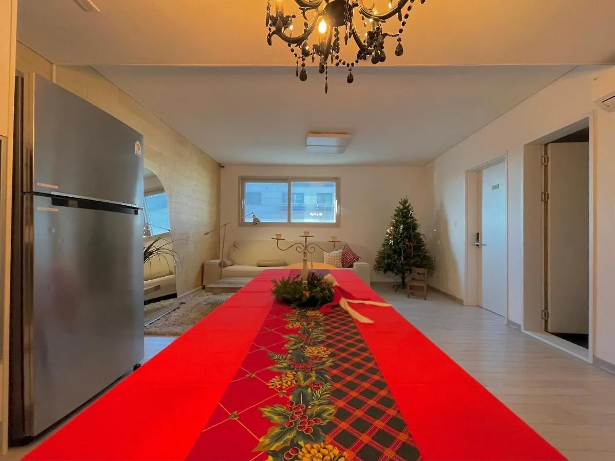 Koin Guesthouse Incheon Airport Гостевой дом