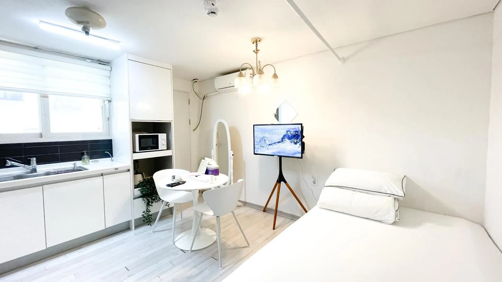 Koin Guesthouse Incheon Airport Южная Корея